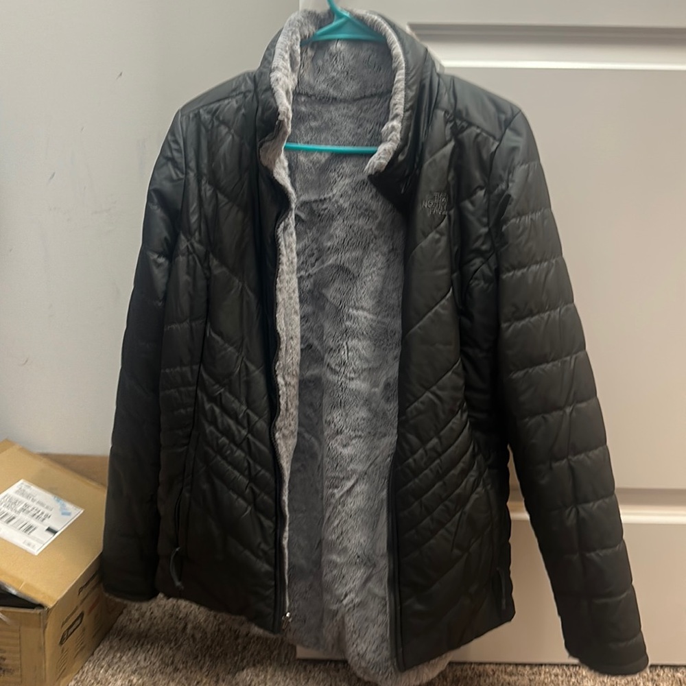 Womens reversible north face jacket